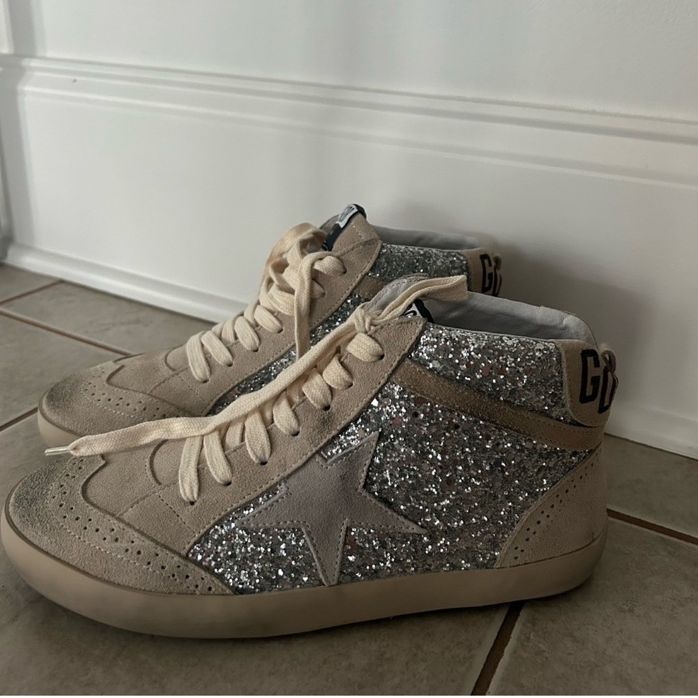 Golden Goose Sneakers